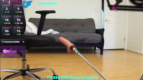 Snapshot of college001 chatting on 01.23.25 College001 online show from 01.23.25