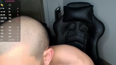 colombianmuscle8 online show from 01.12.25