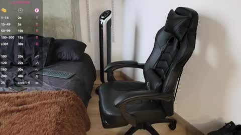 colombianmuscle8 online show from 02.16.25