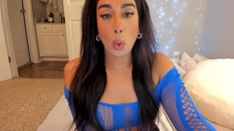    ........ Instagram  Lorysexys online show from 06.03.26