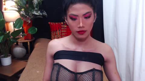 Sunny online show from 01.03.25