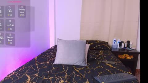 Snapshot of colt_perci chatting on 09.24.25 colt_perci online show from 09.24.25