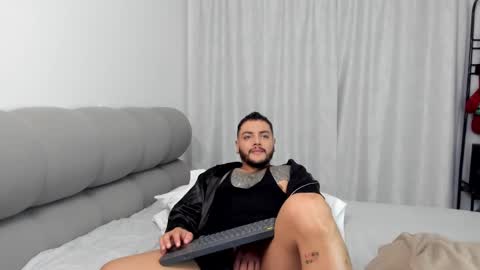 Jhoan online show from 03.08.25