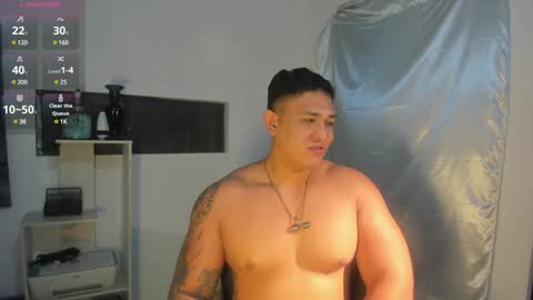 Snapshot of coltonmassif_ chatting on 12.26.24 coltonmassif_ online show from 12.26.24