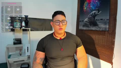 Snapshot of coltonmassif_ chatting on 01.09.25 coltonmassif_ online show from 01.09.25