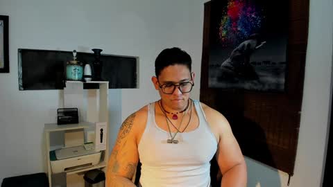 Snapshot of coltonmassif_ chatting on 01.22.25 coltonmassif_ online show from 01.22.25