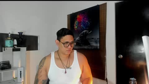 Snapshot of coltonmassif_ chatting on 01.25.25 coltonmassif_ online show from 01.25.25