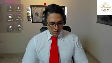 Snapshot of coltonmassif_ chatting on 12.02.25 coltonmassif_ online show from 12.02.25