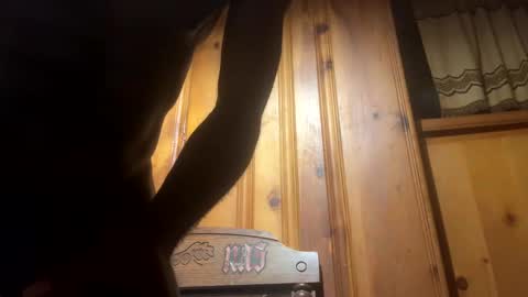 Heavyd614 online show from 12.21.24