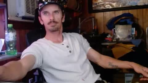 Nelson or ComicKing and sometime Peachy143 online show from 12.15.25