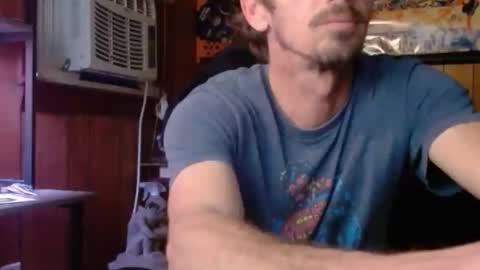 Nelson or ComicKing and sometime Peachy143 online show from 02.14.26