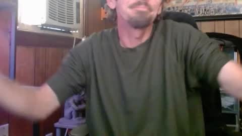 Snapshot of comic_king27 chatting on 03.17.26 Nelson or ComicKing and sometime Peachy143 online show from 03.17.26