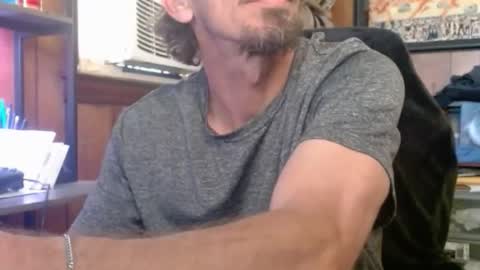 Snapshot of comic_king27 chatting on 03.23.26 Nelson or ComicKing and sometime Peachy143 online show from 03.23.26