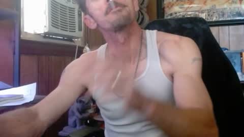 Snapshot of comic_king27 chatting on 04.14.26 Nelson or ComicKing and sometime Peachy143 online show from 04.14.26