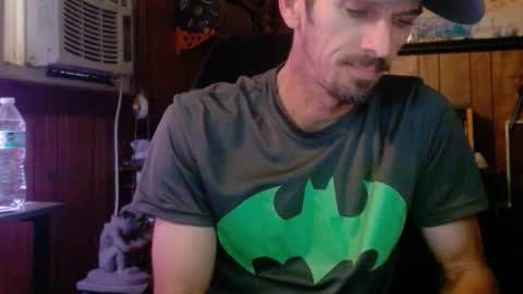 Snapshot of comic_king27 chatting on 04.28.26 Nelson or ComicKing and sometime Peachy143 online show from 04.28.26