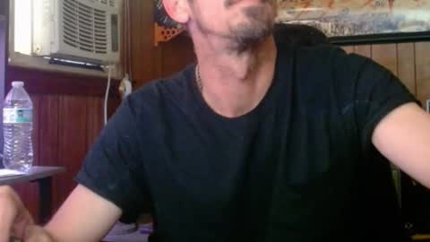 Snapshot of comic_king27 chatting on 05.03.26 Nelson or ComicKing and sometime Peachy143 online show from 05.03.26