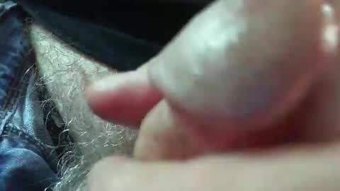 Snapshot of comox1961 chatting on 10.01.25 comox online show from 10.01.25