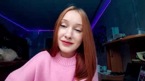 Snapshot of conchatimmers chatting on 12.05.25 Lia online show from 12.05.25