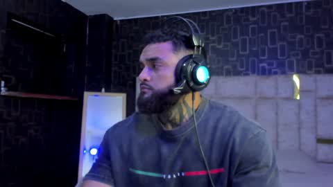 rusfegui online show from 02.05.25