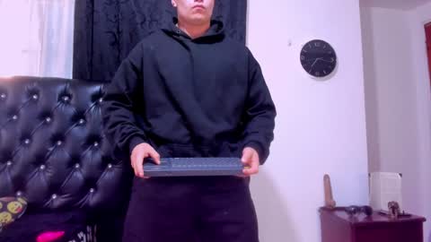 Snapshot of connorsmith_26 chatting on 12.18.24 Connor Smith online show from 12.18.24