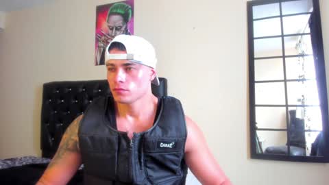 Snapshot of connorsmith_26 chatting on 01.02.25 Connor Smith online show from 01.02.25