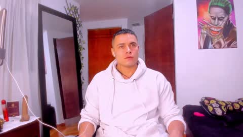 Snapshot of connorsmith_26 chatting on 02.07.25 Connor Smith online show from 02.07.25