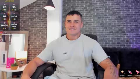 Snapshot of connorsmith_26 chatting on 09.24.25 Connor Smith online show from 09.24.25