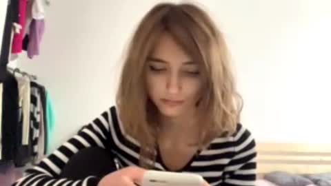 Snapshot of constancefanny chatting on 02.27.26 Amelia online show from 02.27.26