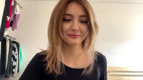 Snapshot of constancefanny chatting on 03.01.26 Amelia online show from 03.01.26