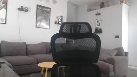 Snapshot of controllercutie chatting on 02.02.26 controllercutie online show from 02.02.26