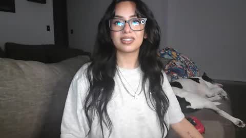 Snapshot of controllercutie chatting on 02.22.26 controllercutie online show from 02.22.26