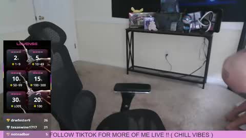 Snapshot of controllercutie chatting on 02.27.26 controllercutie online show from 02.27.26