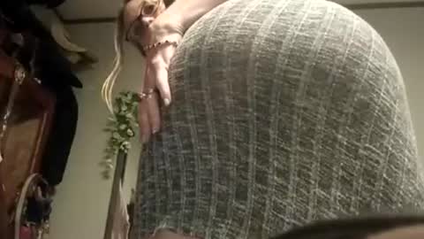 Snapshot of cookie_j22 chatting on 07.27.26 Jaiscookie cum play with me online show from 07.27.26