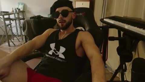 Snapshot of cookiewaves chatting on 11.19.25 Stachu Jones online show from 11.19.25