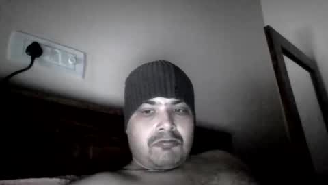 Cool Breeze09 online show from 02.23.25