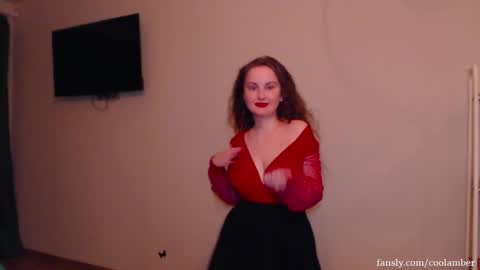 Snapshot of coolamber chatting on 02.28.25 Amber online show from 02.28.25