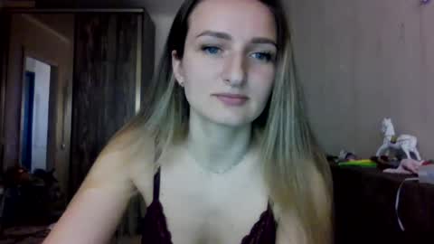 cora_fora online show from 04.06.26
