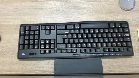 Snapshot of coral_echeverri chatting on 03.31.26 Coral Echeverri online show from 03.31.26