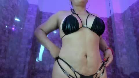Snapshot of coral_rousee chatting on 07.14.26 coral_rousee online show from 07.14.26