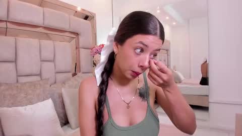 Coral online show from 10.11.25