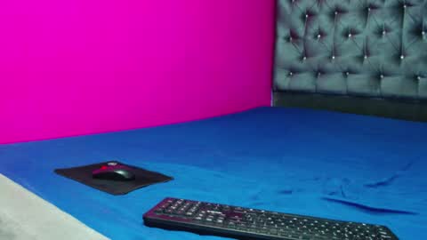Snapshot of coral_whore18 chatting on 05.26.26 Coral online show from 05.26.26