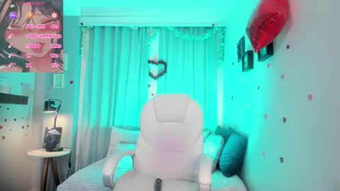 Snapshot of coralinericce_ chatting on 03.09.25 Coral Stefani online show from 03.09.25