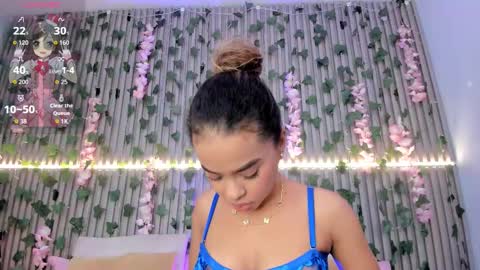 coralineross_ online show from 11.22.25