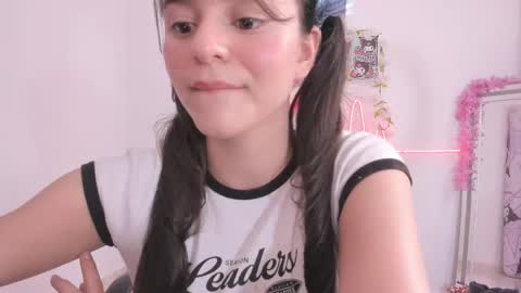Coraline uwu     Bienvenidos al dulce mundo de Coraline    Hola amores soy Coraline  Una chica  tierna juguetona online show from 04.28.26