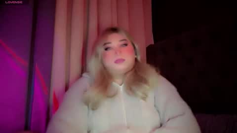 corefinder_xx online show from 12.01.25