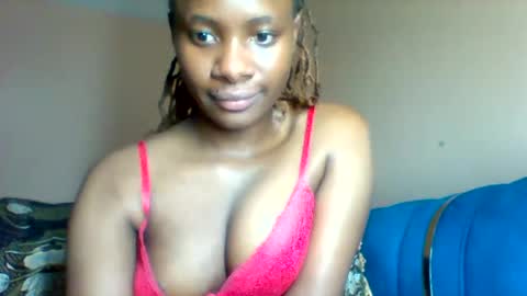 Snapshot of cortezblue chatting on 07.10.26 blue online show from 07.10.26