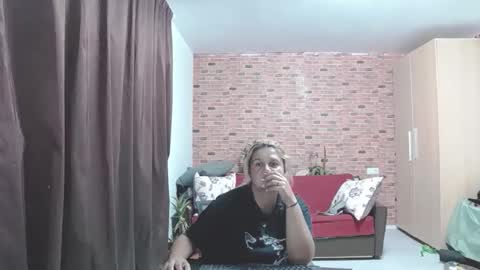 Snapshot of corymilf chatting on 09.14.25 Elisa online show from 09.14.25