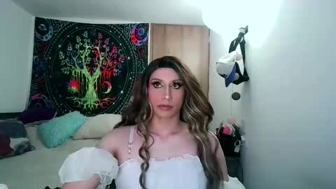 Snapshot of cosmic_crystal chatting on 02.01.26 cosmic_crystal online show from 02.01.26