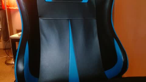 cosmicjones88 online show from 01.04.25