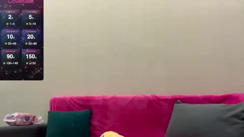 Lina online show from 09.22.25